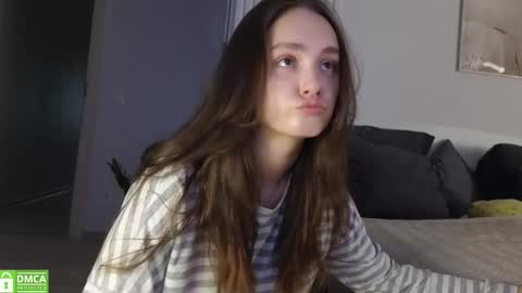 evi_woow online show from 11-02-25, 09:39