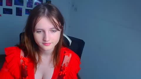 Evie online show from 11-29-25, 10:46