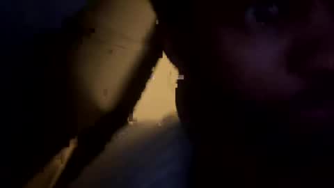 Snapshot of evindeva99 chatting on 01-01-25, 07:53 evindeva99 online show from 01-01-25, 07:53