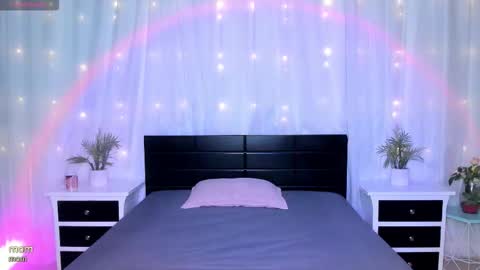 Evolet online show from 02-21-26, 12:39