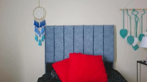 Evolet online show from 11-24-25, 10:15