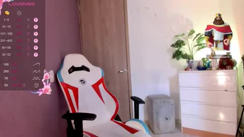 Snapshot of evva_foxxy chatting on 01-09-26, 03:26 evva_foxxy online show from 01-09-26, 03:26