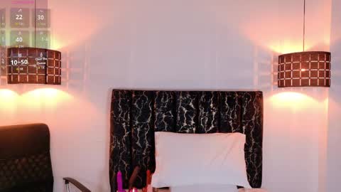 evvaa_moon online show from 03-31-26, 12:27