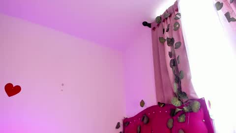 EVY online show from 03-03-25, 04:35