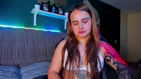 EVY online show from 07-22-26, 01:19