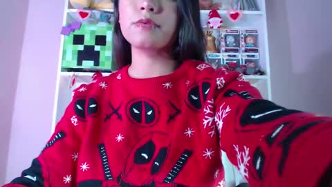 Im Evy online show from 02-16-25, 12:52