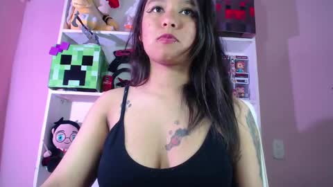 Im Evy online show from 09-10-25, 06:19