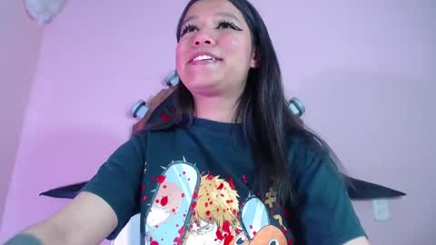 Im Evy online show from 09-20-25, 01:28