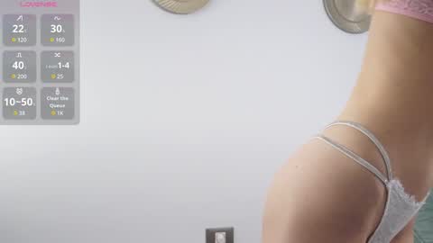 Evy online show from 11-30-25, 08:51