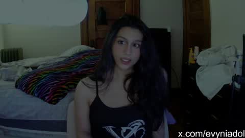 Avelyn Evynia online show from 07-28-26, 03:08