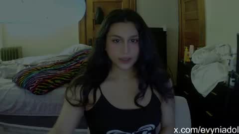 Avelyn Evynia online show from 07-28-26, 03:21