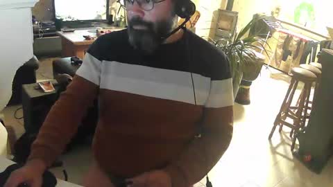 Snapshot of exibdevil chatting on 12-02-24, 09:17 Gio online show from 12-02-24, 09:17