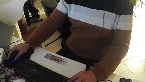 Snapshot of exibdevil chatting on 02-02-25, 08:51 Gio online show from 02-02-25, 08:51