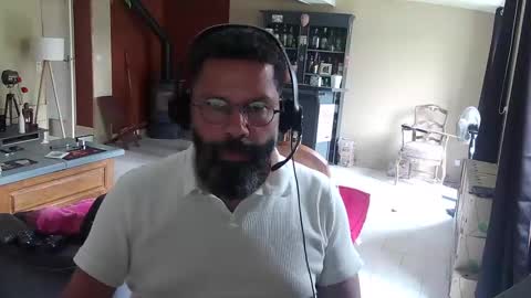 Snapshot of exibdevil chatting on 09-11-25, 04:07 Gio online show from 09-11-25, 04:07