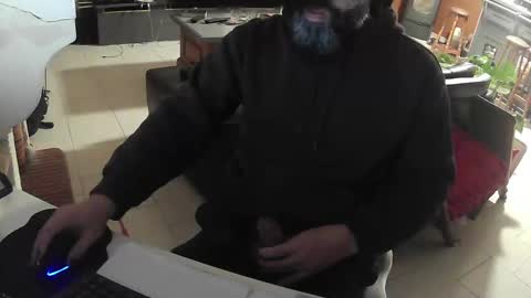 Snapshot of exibdevil chatting on 01-05-26, 09:29 Gio online show from 01-05-26, 09:29