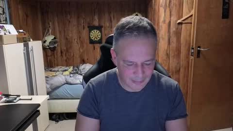 exibe1219 online show from 01-01-25, 04:07