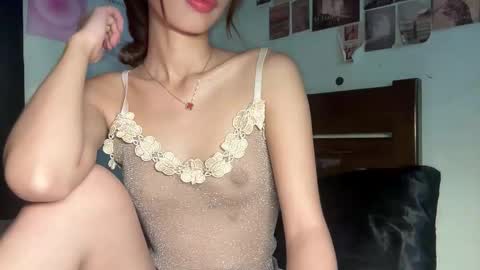 Snapshot of exoo_exoo_07 chatting on 09-11-25, 03:17 Angela online show from 09-11-25, 03:17