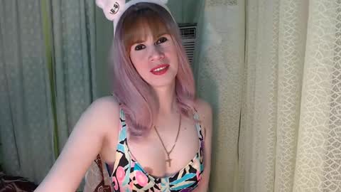 Snapshot of exoticbabes chatting on 01-05-25, 04:25 exoticbabes online show from 01-05-25, 04:25