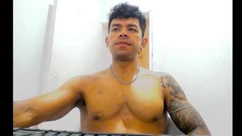 exoticboybigdick online show from 01-08-26, 07:27