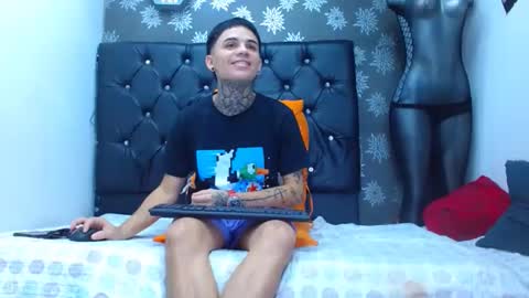 Snapshot of exotichot_couple chatting on 01-03-25, 03:38 exotichot_couple online show from 01-03-25, 03:38