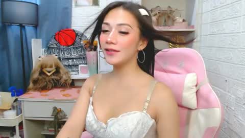 Snapshot of exotictssavie chatting on 07-07-26, 05:06 exotictssavie online show from 07-07-26, 05:06