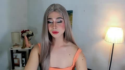 Snapshot of expensive_elise chatting on 03-02-26, 12:34 expensive_elise online show from 03-02-26, 12:34