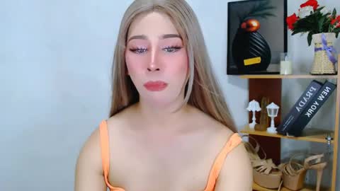 expensive_elise online show from 05-20-26, 06:41