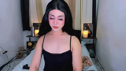 expensive_elise online show from 06-13-26, 05:44