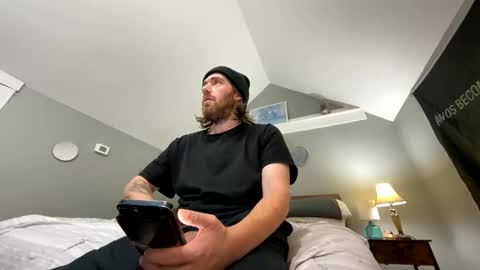 Explosivee andyy online show from 10-29-25, 06:20