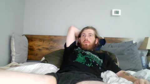 Snapshot of explosive_andyy chatting on 06-16-26, 05:48 Explosivee andyy online show from 06-16-26, 05:48