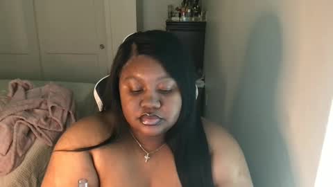 Snapshot of explosivekitty69 chatting on 10-07-25, 10:18 Miss Kitty online show from 10-07-25, 10:18