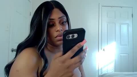 exstacybanks online show from 11-07-25, 09:15