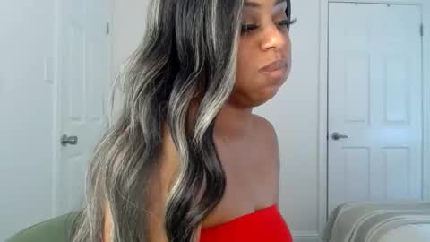 exstacybanks online show from 11-21-25, 04:05