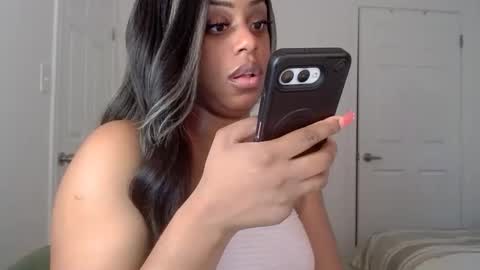 exstacybanks online show from 11-24-25, 08:08