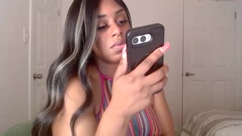 exstacybanks online show from 11-26-25, 01:50