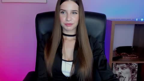 Maya online show from 11-04-25, 07:40