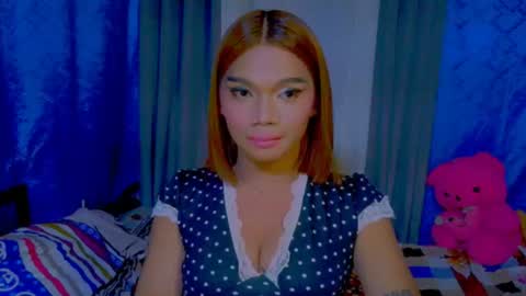 I DO EVERTHING U WANT BECAUSE IM EXTREME LIAN online show from 06-17-26, 05:47