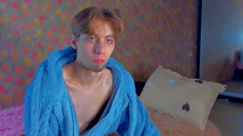 exxry online show from 12-01-25, 12:32