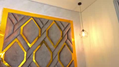 Snapshot of ey_im_simone_ chatting on 06-15-26, 11:56 online show from 06-15-26, 11:56