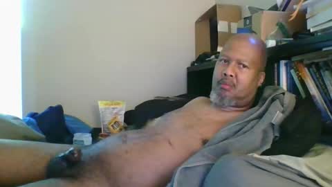 eyequee0007 online show from 05-16-26, 01:32