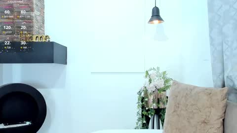      online show from 11-07-25, 08:20