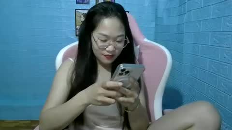 Snapshot of eyewet chatting on 06-08-26, 01:33 Eye online show from 06-08-26, 01:33