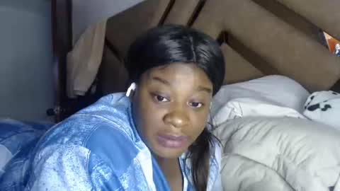 eyshaexotii online show from 10-21-25, 03:24