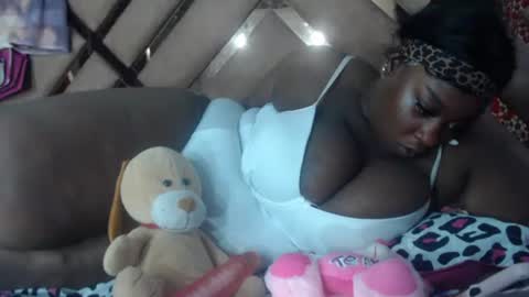 eyshaexotii online show from 02-20-26, 08:53