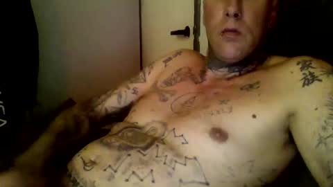 ezekielll1999 online show from 04-11-26, 07:45