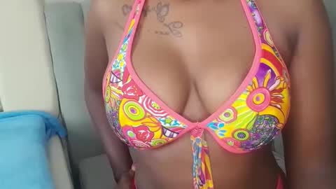 LieonEss online show from 01-09-26, 06:16