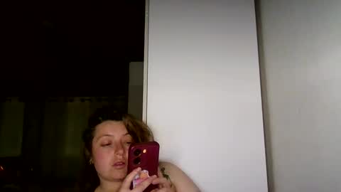 Aimee online show from 11-28-25, 02:25