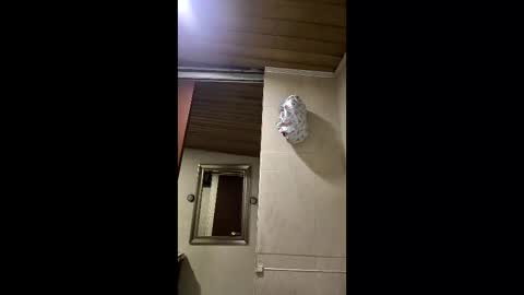 Snapshot of ezlngirl chatting on 02-15-26, 06:32 Aimee online show from 02-15-26, 06:32