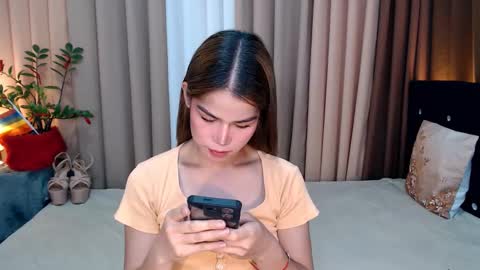 UR SWEET EZRA online show from 12-14-24, 11:07