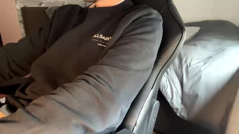 Snapshot of fabian_196 chatting on 02-15-25, 12:54 Call me bitch online show from 02-15-25, 12:54